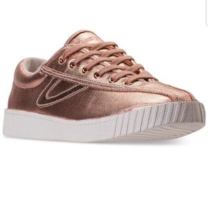 Bnib Tretorn women's sneakers size 10